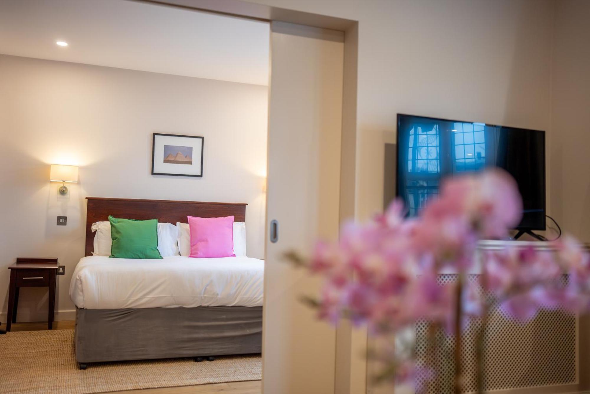 County Hotel Chelmsford Zewnętrze zdjęcie