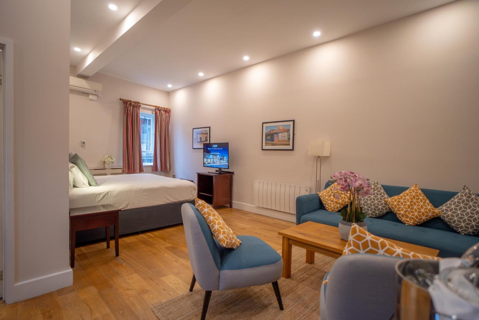 County Hotel Chelmsford Zewnętrze zdjęcie
